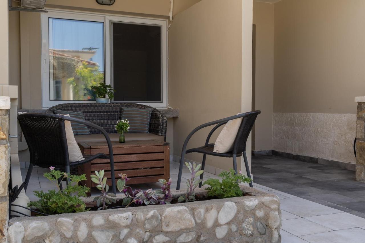 Hotel Estia Finikounta Dış mekan fotoğraf
