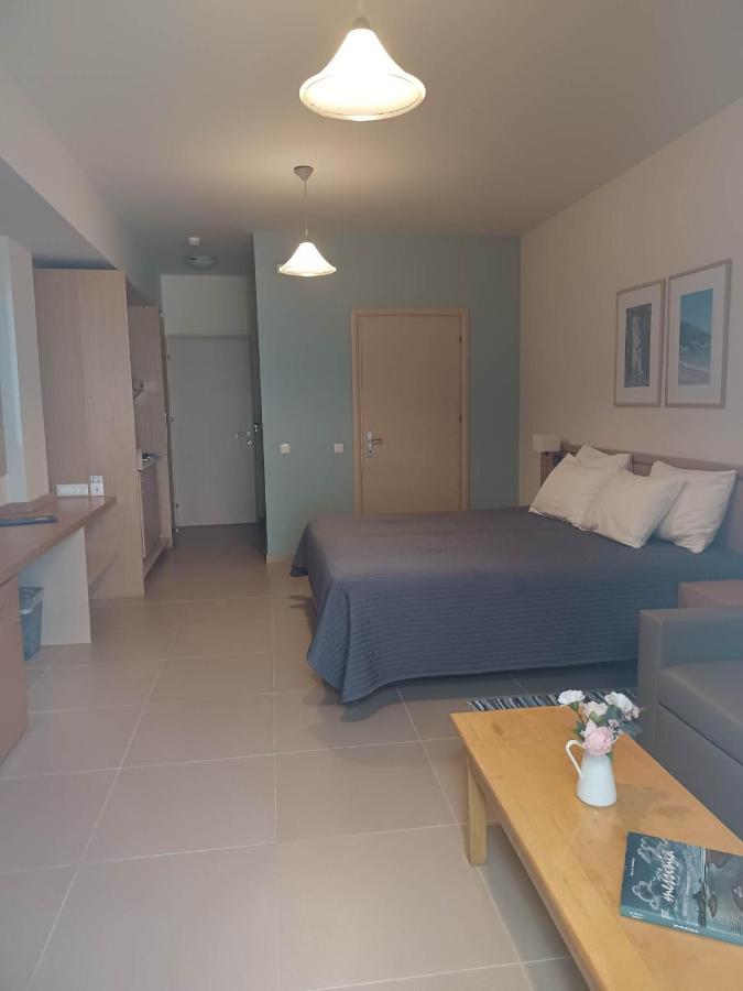 Hotel Estia Finikounta Dış mekan fotoğraf