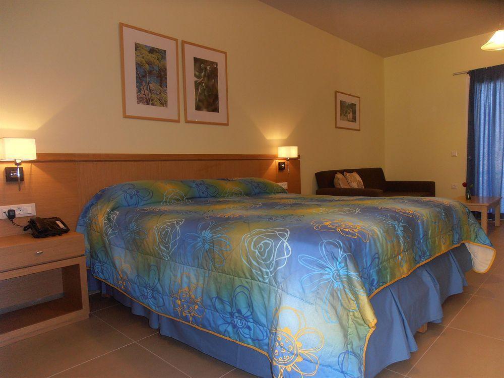 Hotel Estia Finikounta Dış mekan fotoğraf