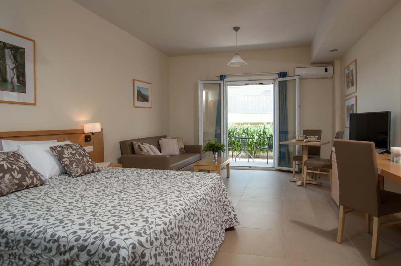 Hotel Estia Finikounta Dış mekan fotoğraf
